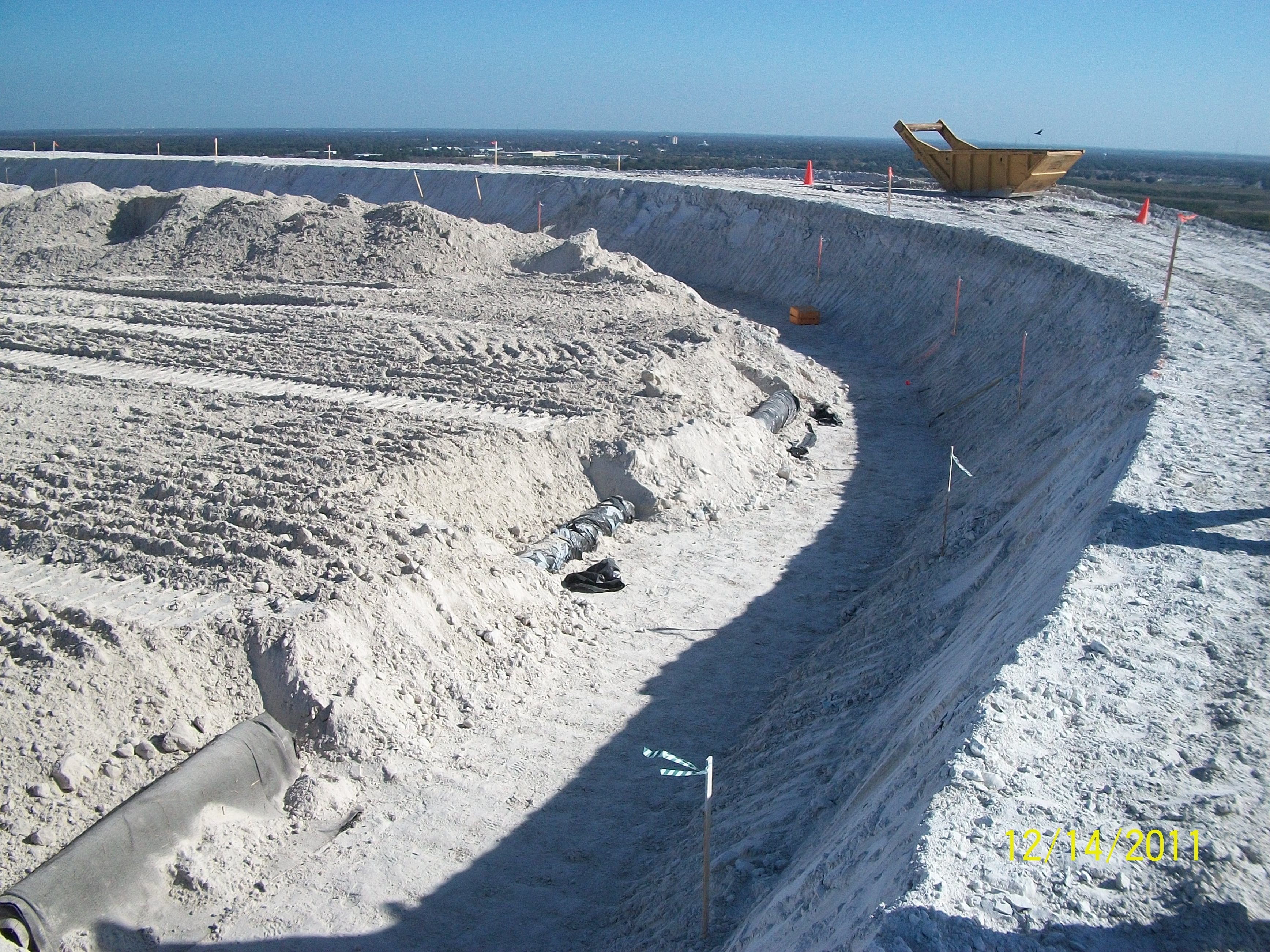 Bartow_drains_12-14-11_015