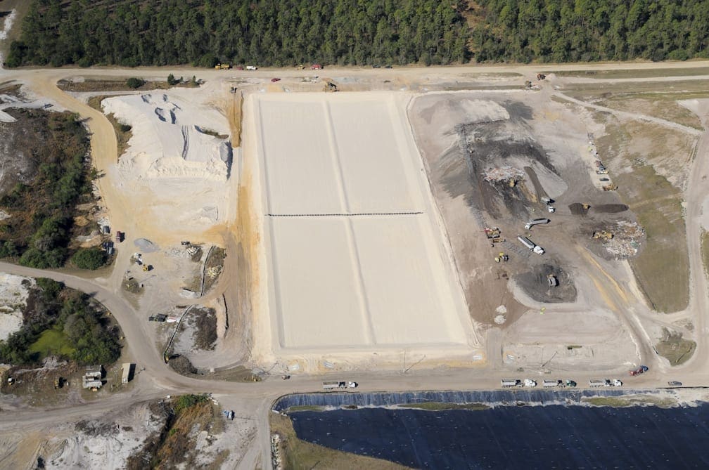 Cedar_trail_landfill_01_2-13-1