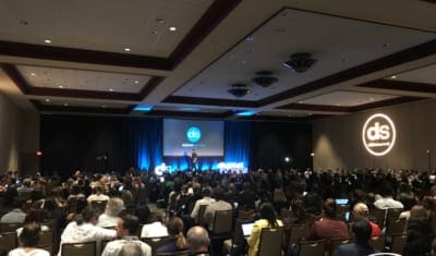 blog-post-2019-digital-summit-tampa-10-COMANCO-400x235.jpg