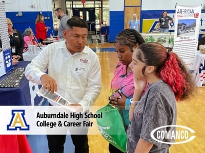 BLG-Auburndale-Career-Fair-04-400x300.jpg